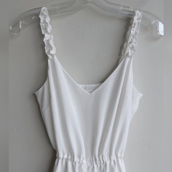 Aritzia Wilfred white Melodie sleeveless romper with ruffle straps - Picture 3 of 7